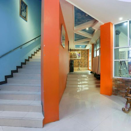 Oyo Life 3520 Indoniaga Palace Τάνγκερανγκ Εξωτερικό φωτογραφία