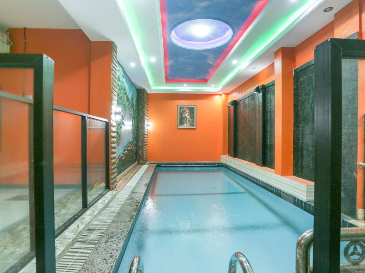 Oyo Life 3520 Indoniaga Palace Τάνγκερανγκ Εξωτερικό φωτογραφία